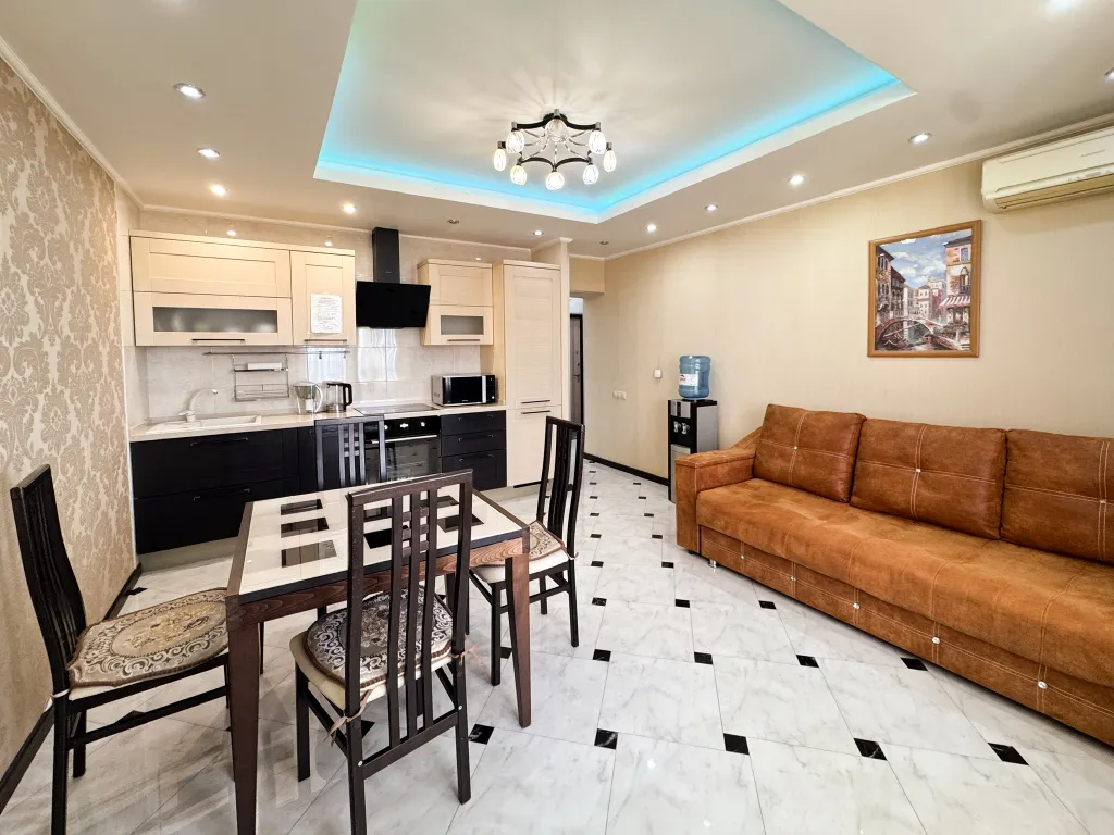 Квартира 2-комнатная Квартира — Адлер