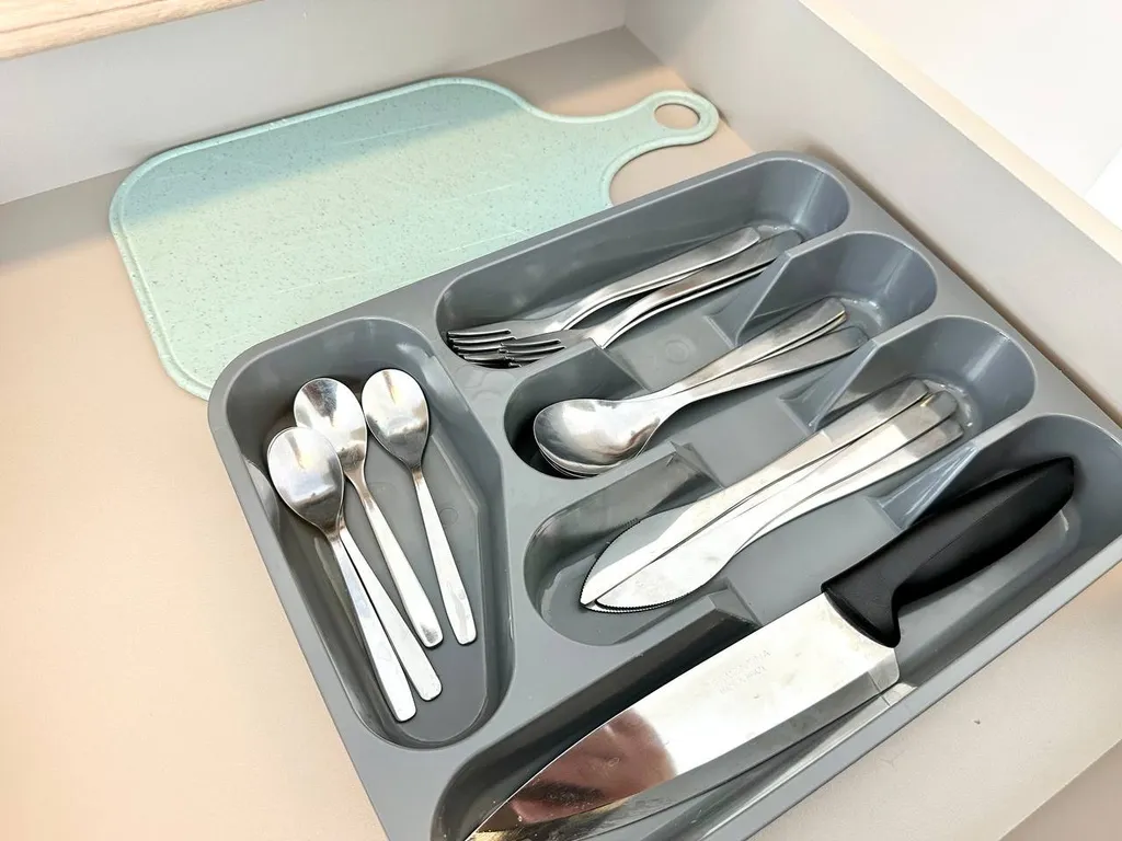 Модная студия с видом на город