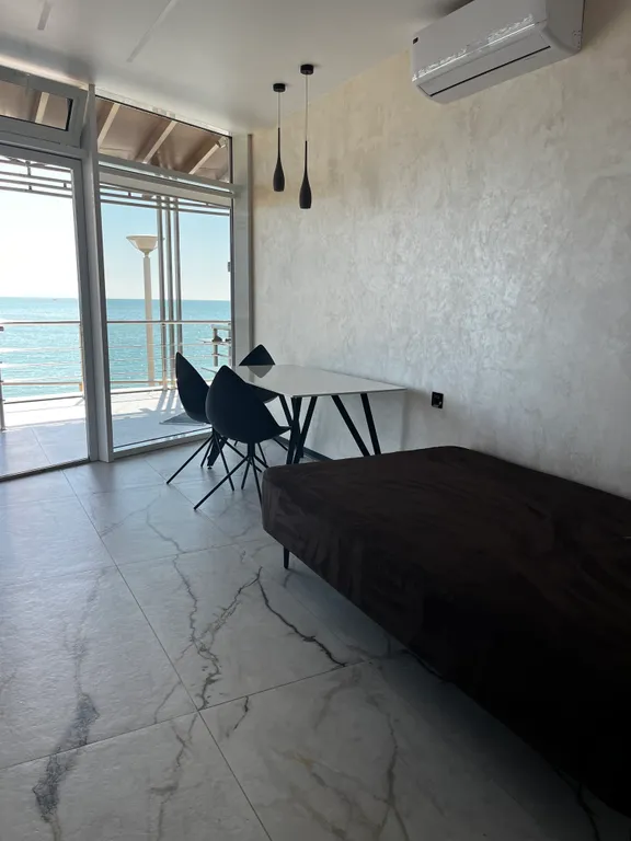 Квартира Апартамент с отдельным выходом на море — Лазаревское