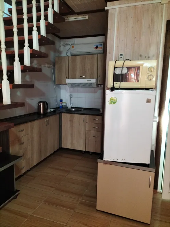 Двухэтажный четырёхместный дом на Азовском море