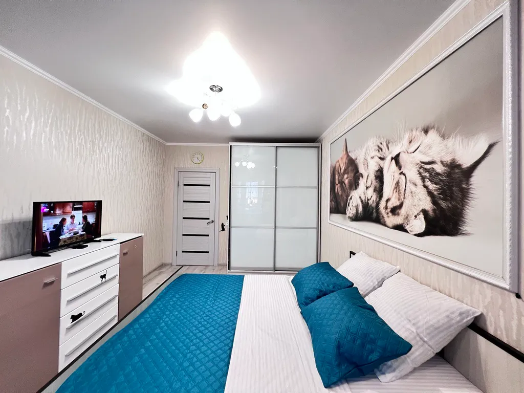 Двухкомнатная ЦЕНТР новый дом