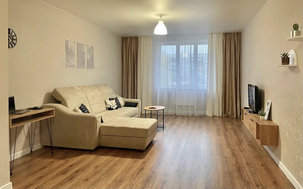 Уютная 2-комнатная квартира в спальном районе