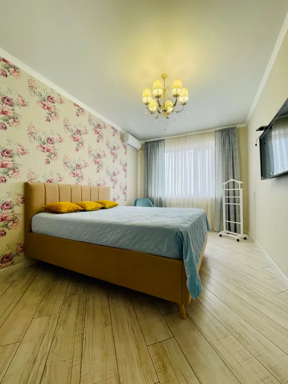 Просторная квартира для комфортного размещения — аренда посуточно в Ставрополь