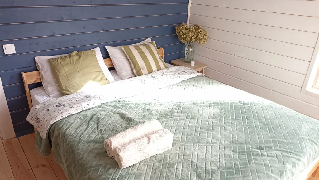 Уютный дом среди берёз и ёлочек