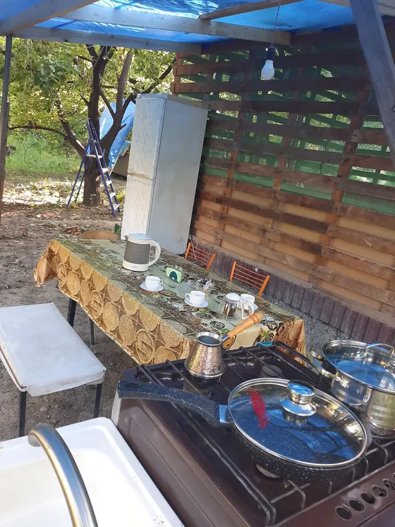 Коттедж Дом в саду Дорголи — Чирката