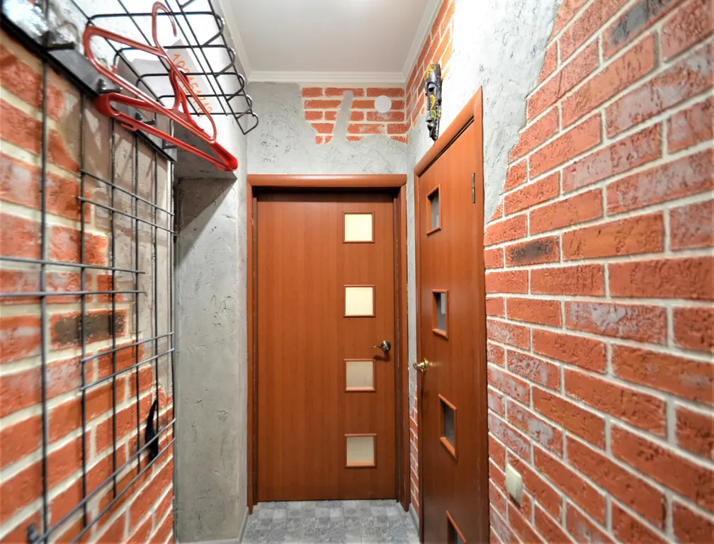 Семейные апартаменты на 4-х в самом центре Ялты у моря, парковка бонус