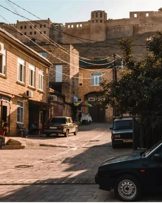 Коттедж Дом в центре города рядом с Крепостью Нарын - кала и Древними Магалами — Дербент