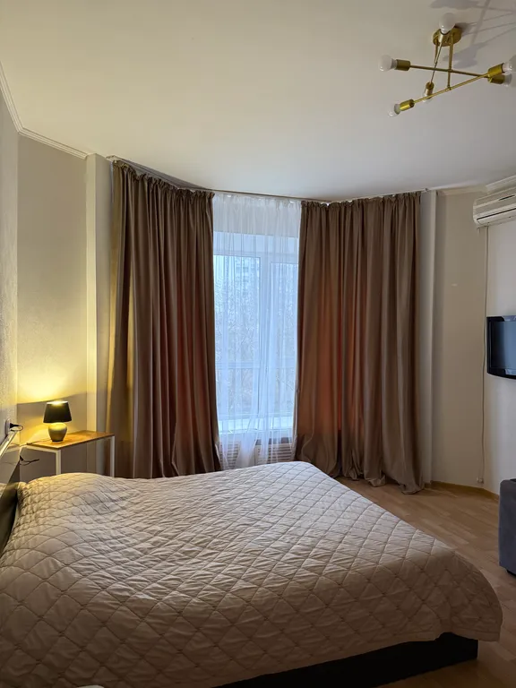 Квартира около Микрохирургии глаза, Института нефти и газа — аренда посуточно в Оренбург