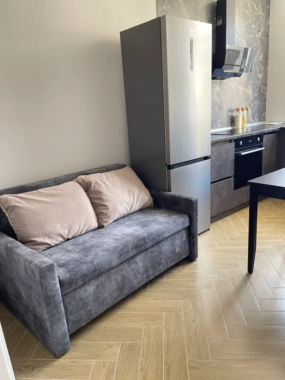 Современная квартира на берегу моря