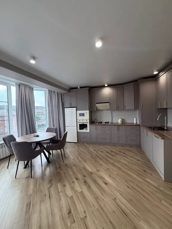 Апартаменты с видом на горы