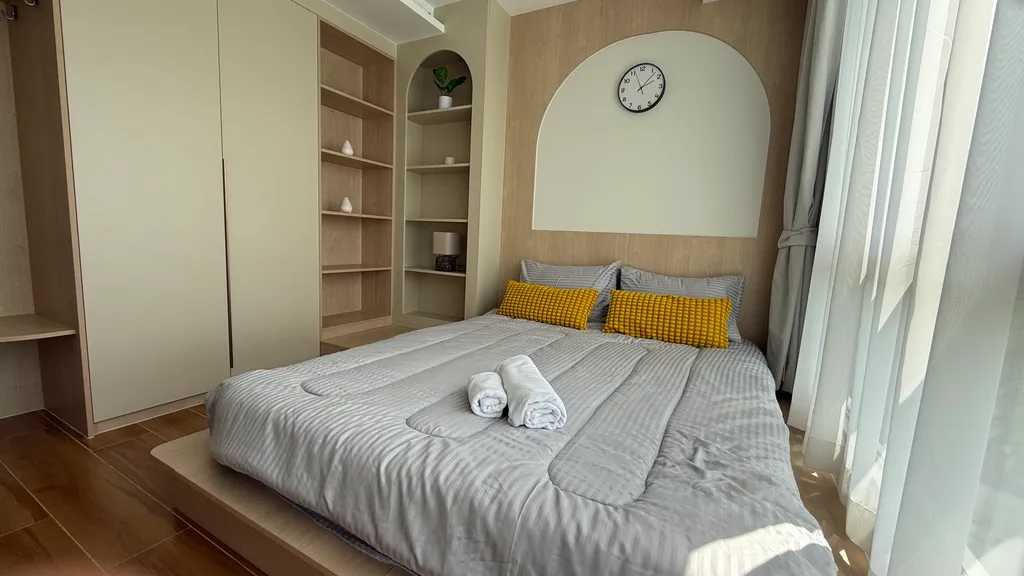 Новая супер однушка с бассейном и морем