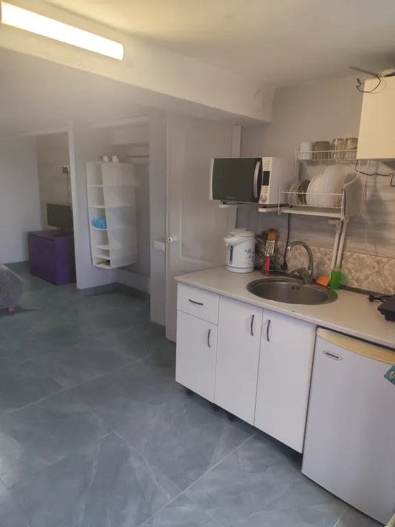 Квартира Квартира Студия рядом с торговым центром и Спортивный комплекс «Муссон» — Севастополь