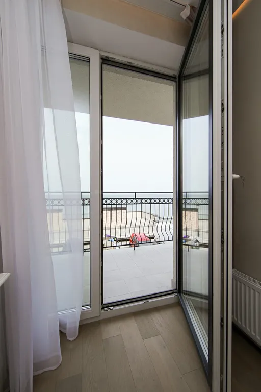 Апартаменты с видом на море и выходом на пляж