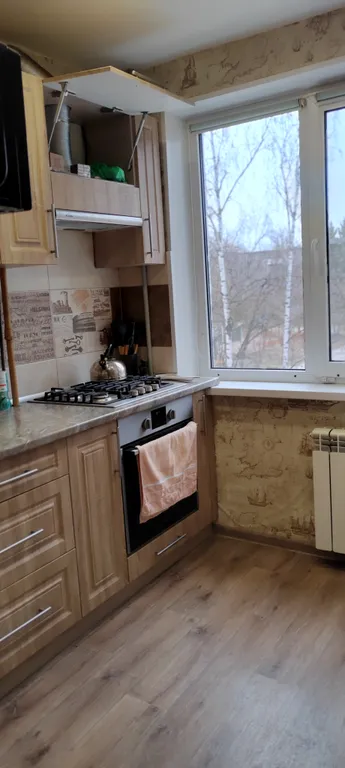 Квартира теплая в центре, магазины рядом, отчётный документы