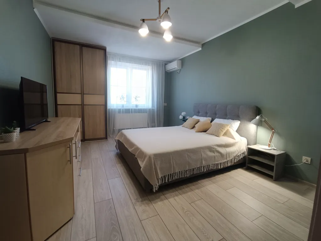 Уютная квартира с видом на парк Галицкого