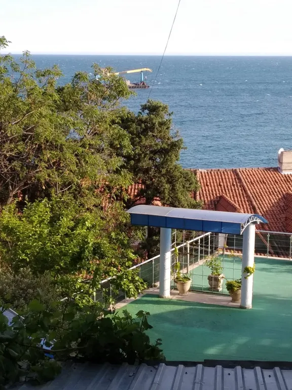 Квартира Эконом жильё с видом на море — аренда посуточно в Симеиз