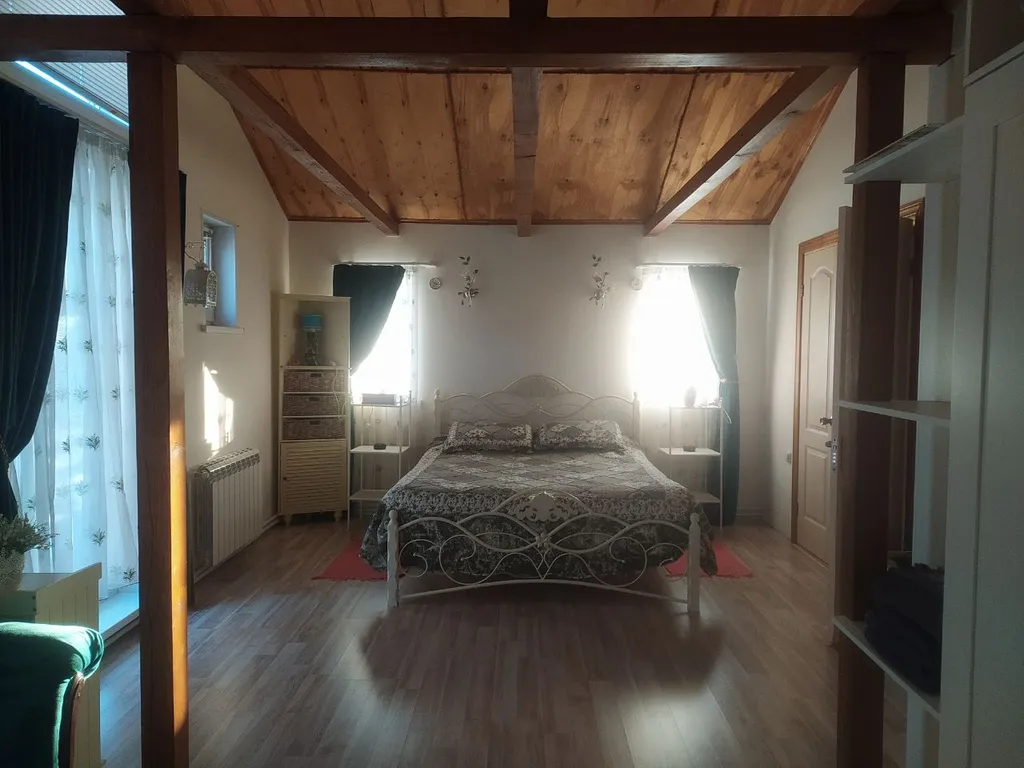 Шале на тропе поэтов