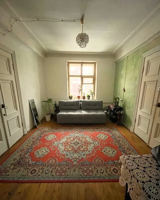 Просторная сталинка в центре города