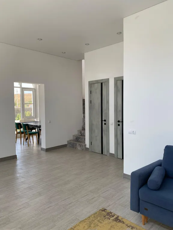 Дом на берегу для большой семьи