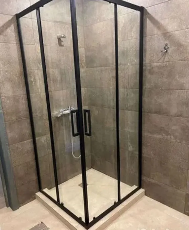 Атмосферное место, дом и баня