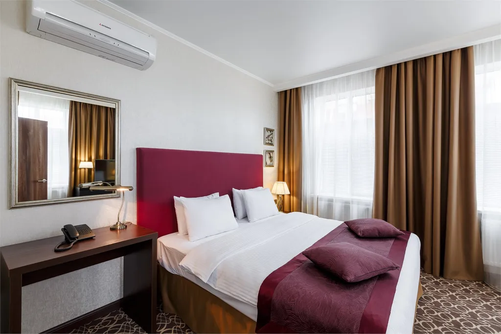 Люкс с балконом