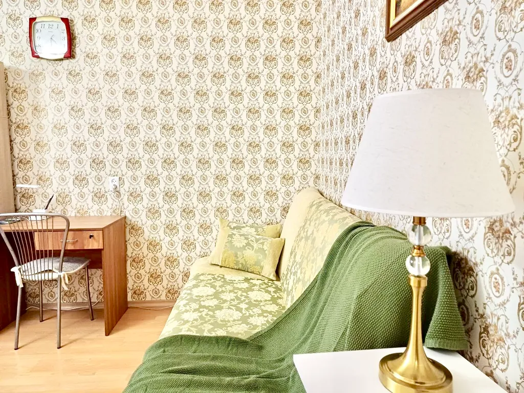 Уютная квартира в шаге от станции метро Проспект Космонавтов