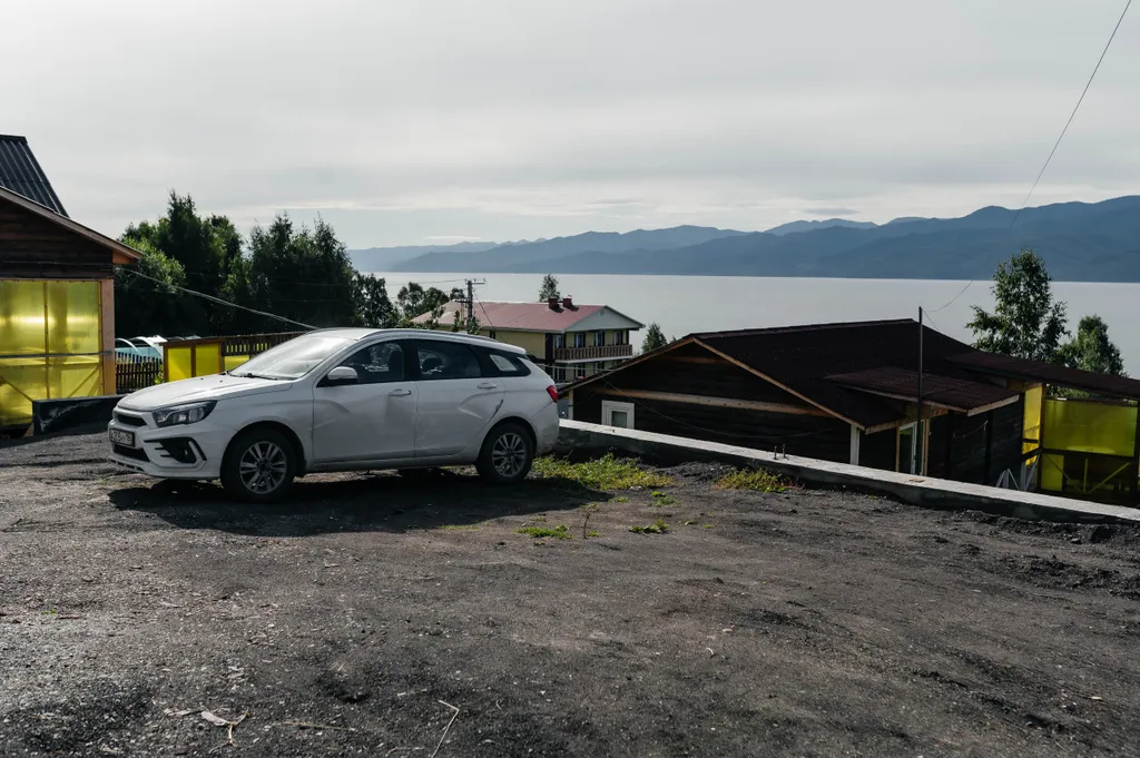 Домик с панорамным видом на Байкал