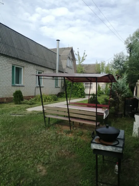 Уютный дом на берегу озера с баней на дровах