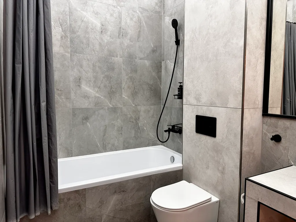 Квартира 3-комнатная Квартира — Калининград