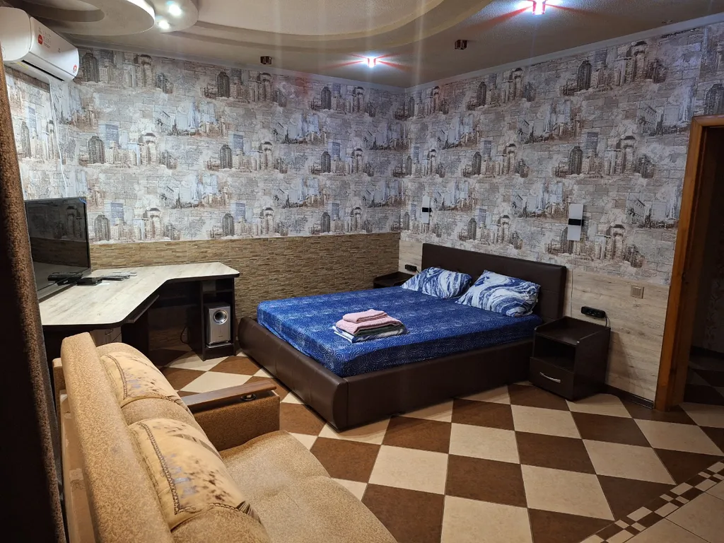 Тёплый приём в центре шахт