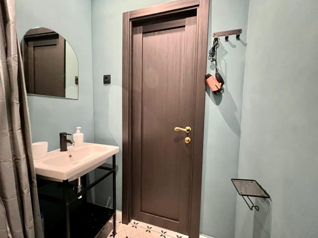 Двухуровневая студия на 4х гостей около ЖД Вокзала