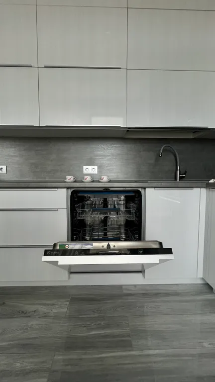 Квартира люкс у моря с видом на горы