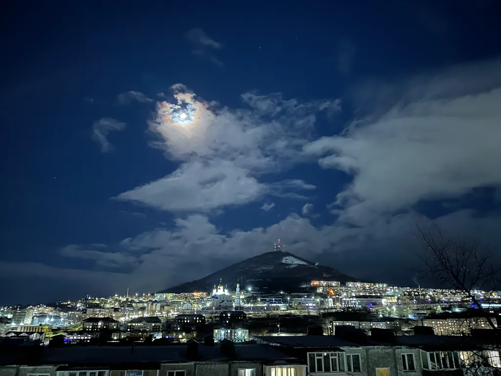 Уютная квартира с панорамным видом на город — аренда посуточно в Петропавловск-Камчатский