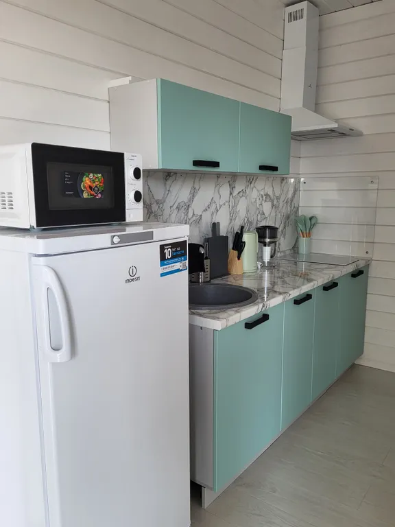 Дом Уютный на заливе реки Нерль с видом на лес