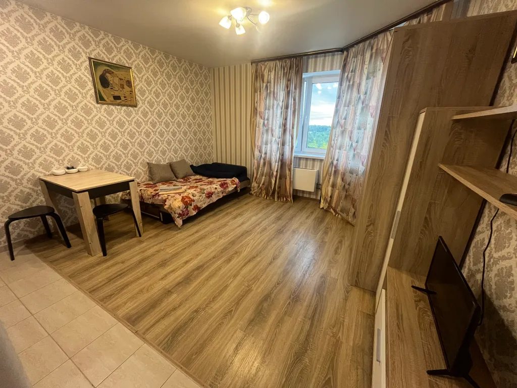 Квартира однокомнатная студия возле Аэропорта