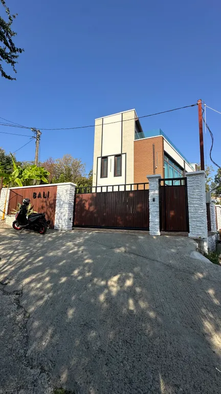 Коттедж Бали — Хоста