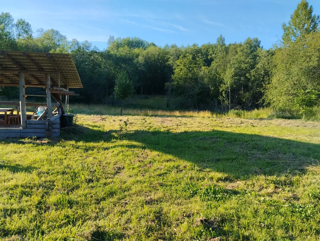 Коттедж Дом среди трех озёр — Луга