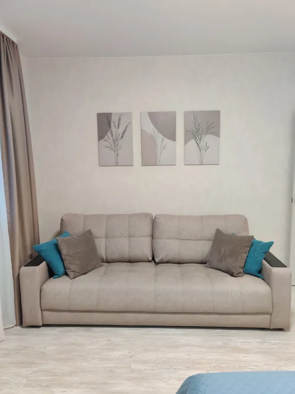 Красивая квартира в новом доме.Рядом ТЦ Сафари, Северный Народный Хор.