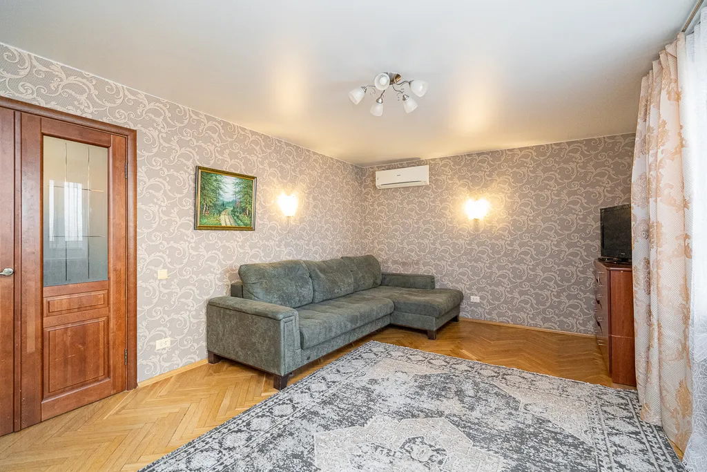 Трехкомнатная квартира с видом на реку Свислочь