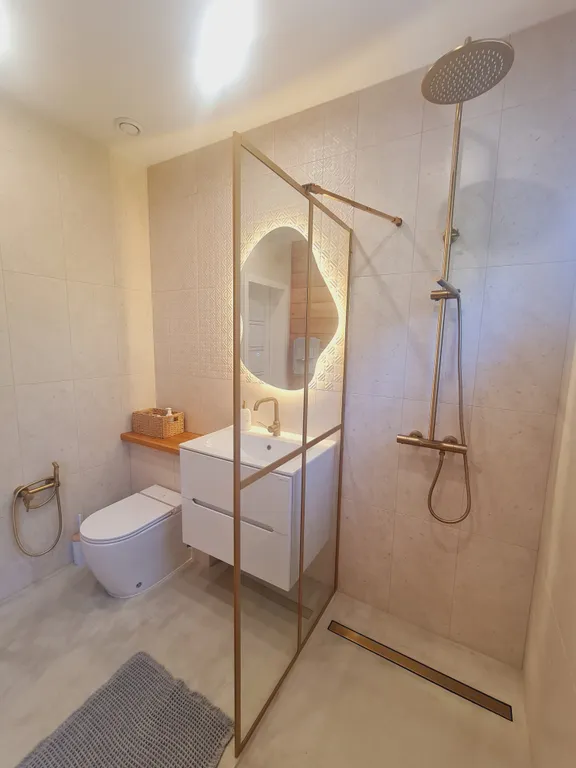 Дом у озера