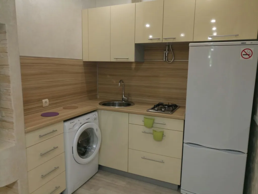 Апартаменты 40 м  с уютным балконом.