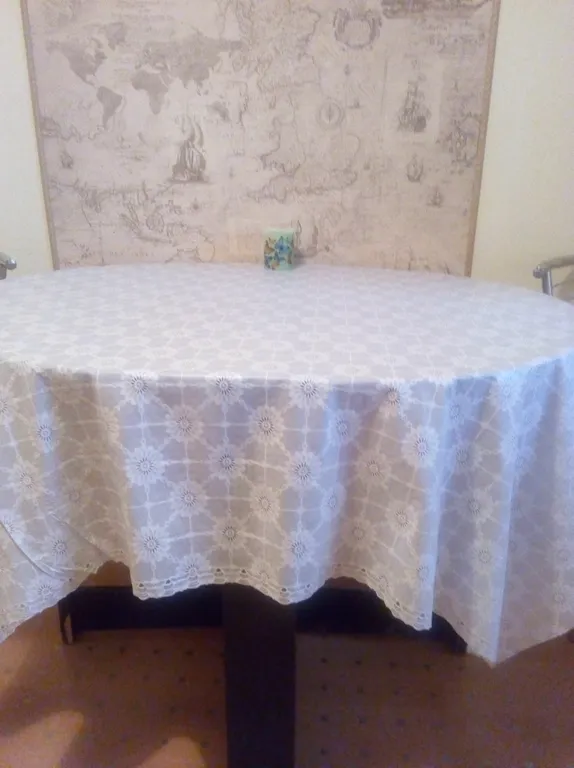 Квартира Простенькая большая квартира — Тюмень