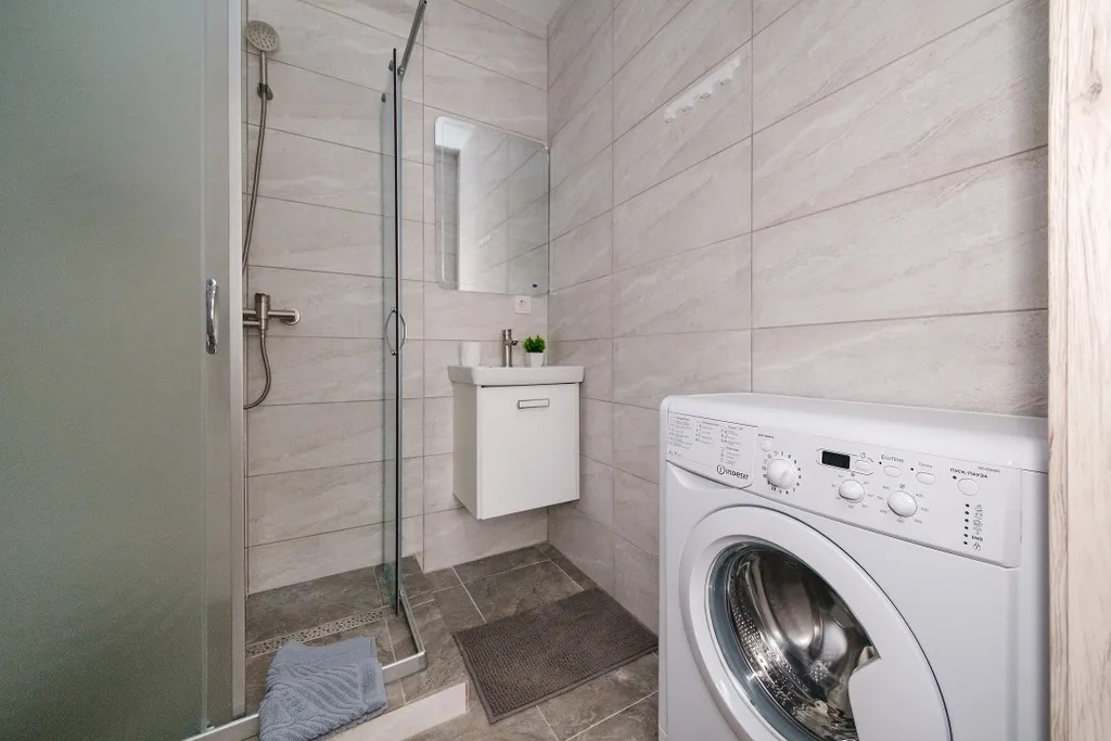 Уютная просторная студия для двоих или с ребёнком