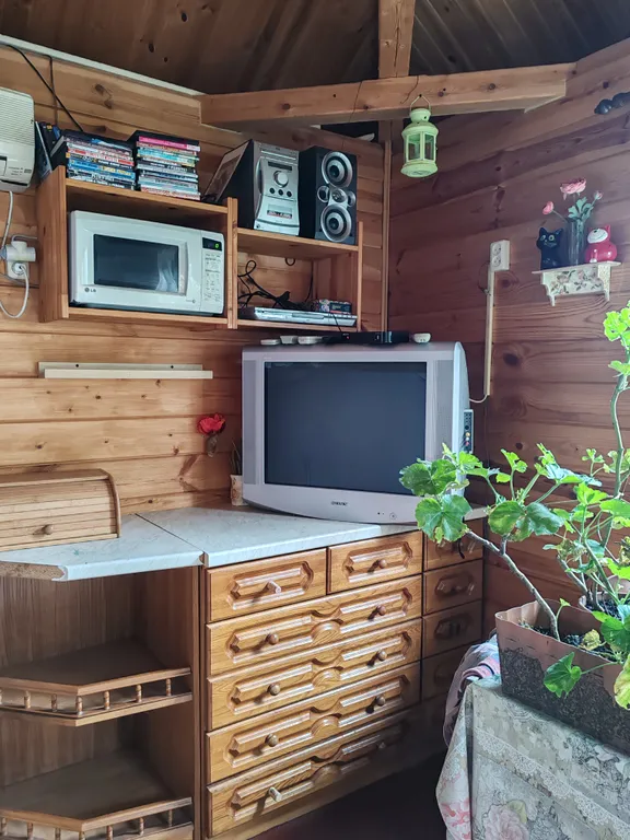 Коттедж Уютный дом в 300 метрах от моря для большой семьи или компании друзей — Нижняя Хобза