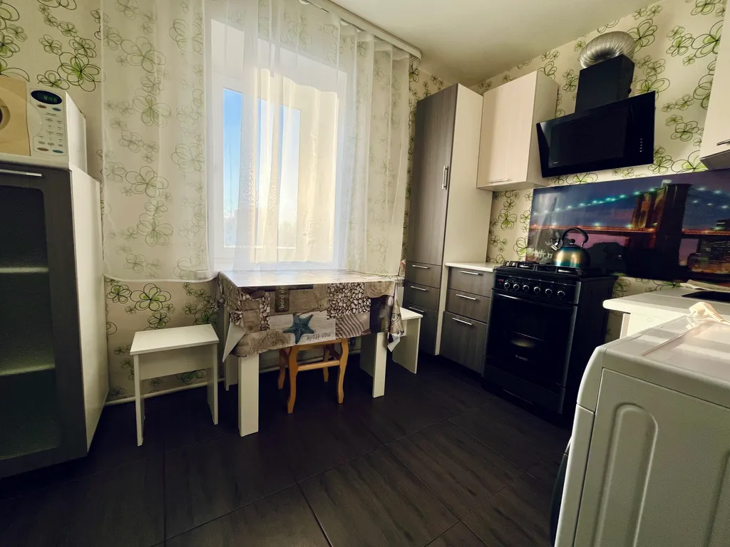 Двухкомнатная квартира с отличным ремонтом в центре города