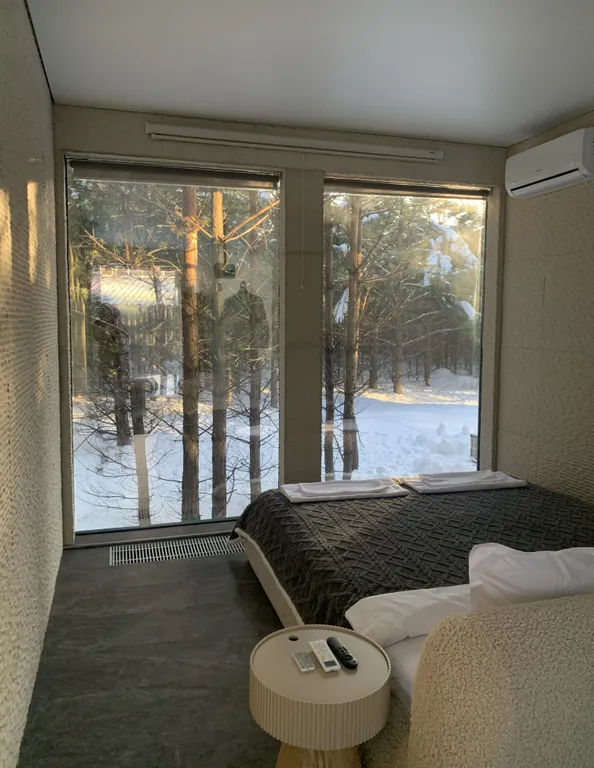 Коттедж Зеркальный домик с видом на лес — аренда посуточно в Новосибирск