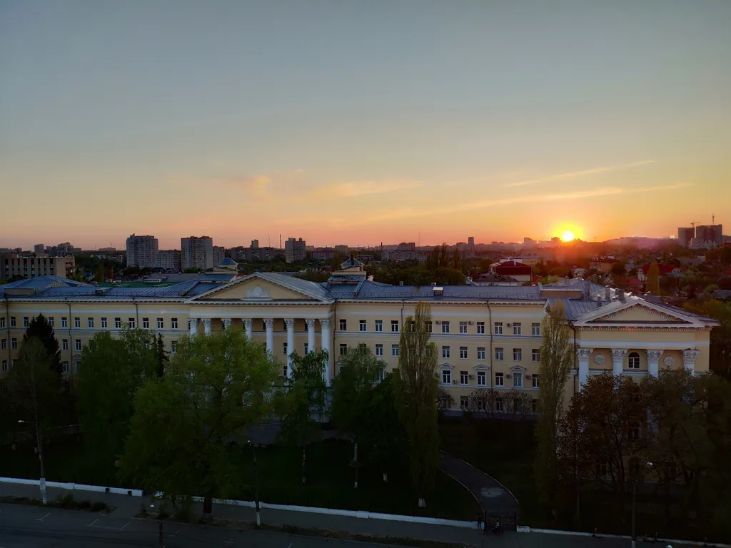 Стильная новая просторная квартира в центре с супер видом