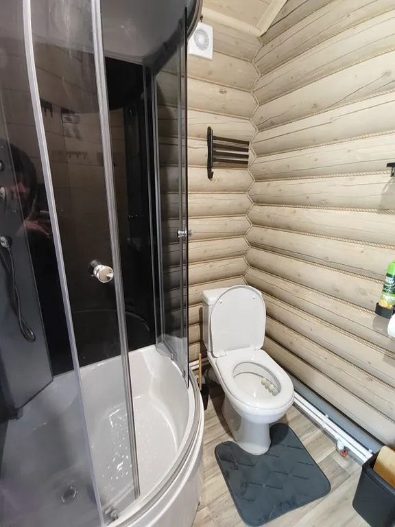 Уютный домик с видом на горы