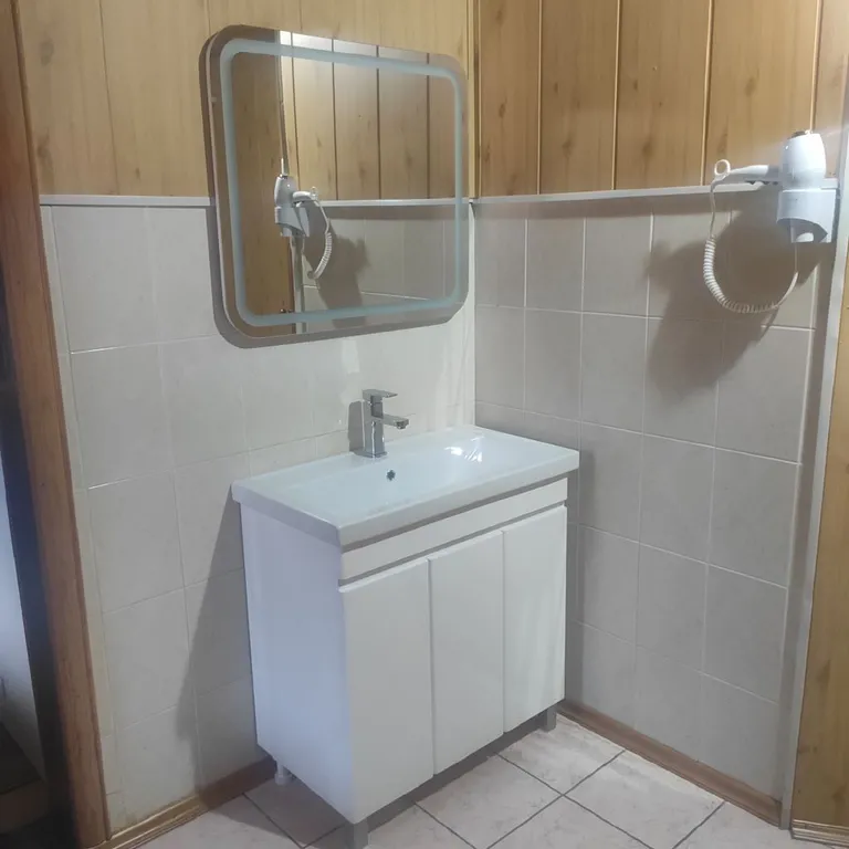 6-комнатный Дом