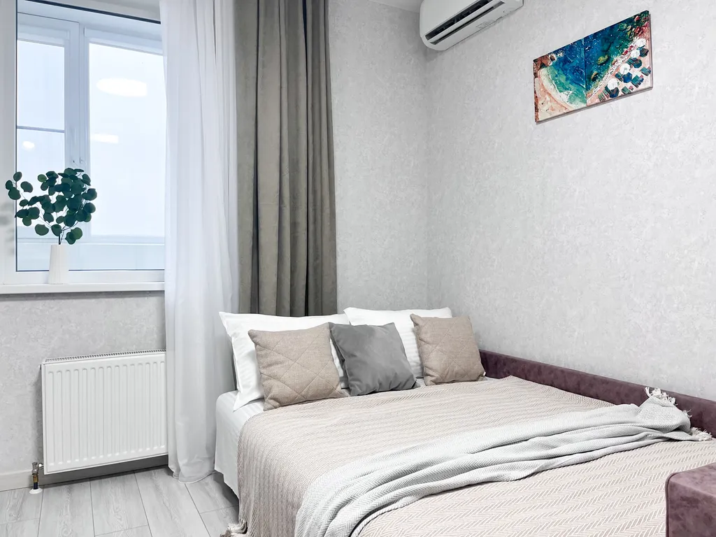 Превосходная студия для двоих с лоджией